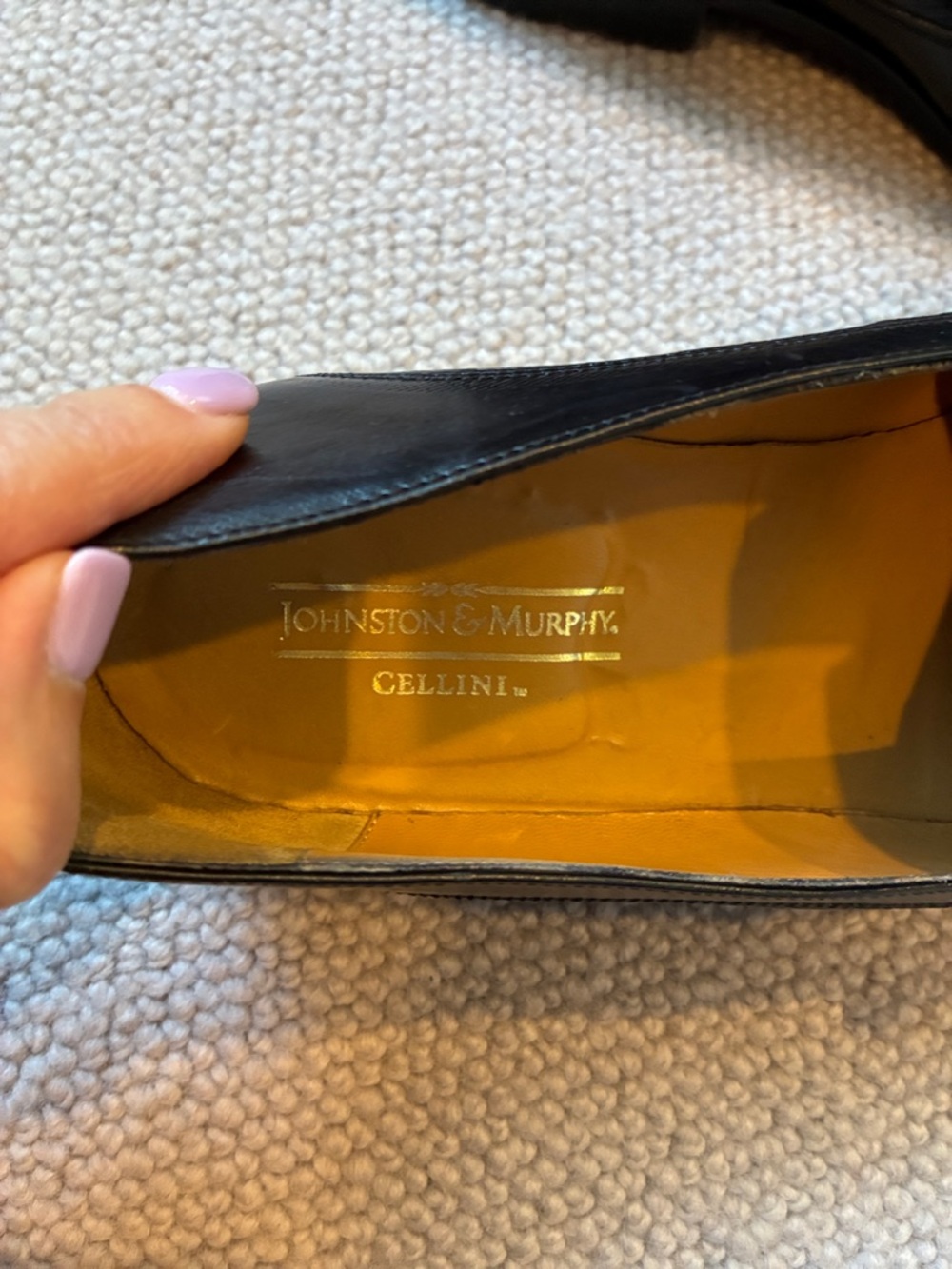 Johnston & Murphy Men’s Black Leather Tassel Loafers, Size 10.5 Wide - Picture 3 of 5